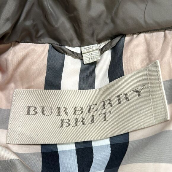 BURBERRY BRIT WINTERLEIGH DOWN COAT. DARK OLIVE - Picture 12 of 16